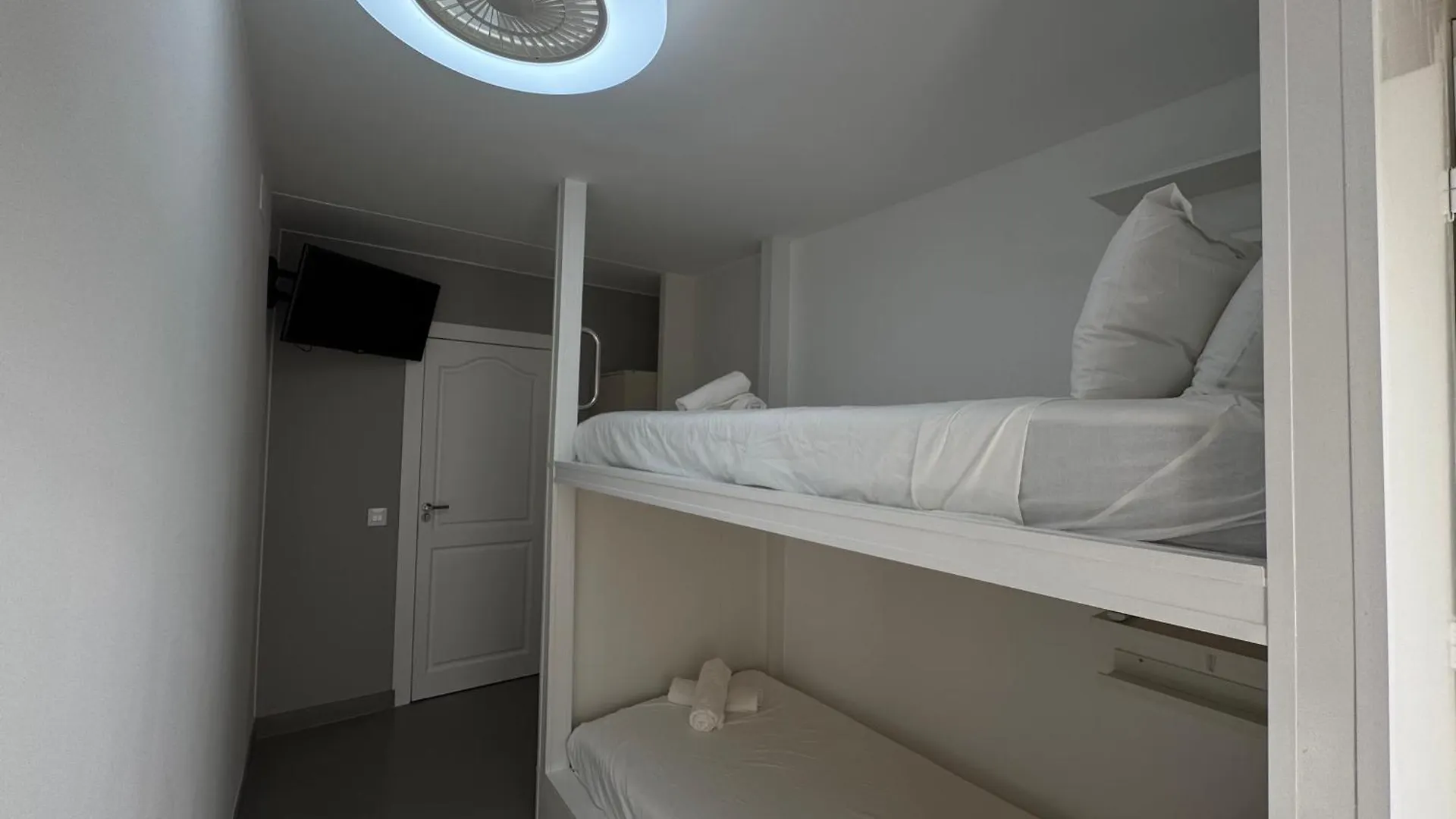 Mini Hotel En La Rambla Сан-Фелиу-де-Гишольс Испания