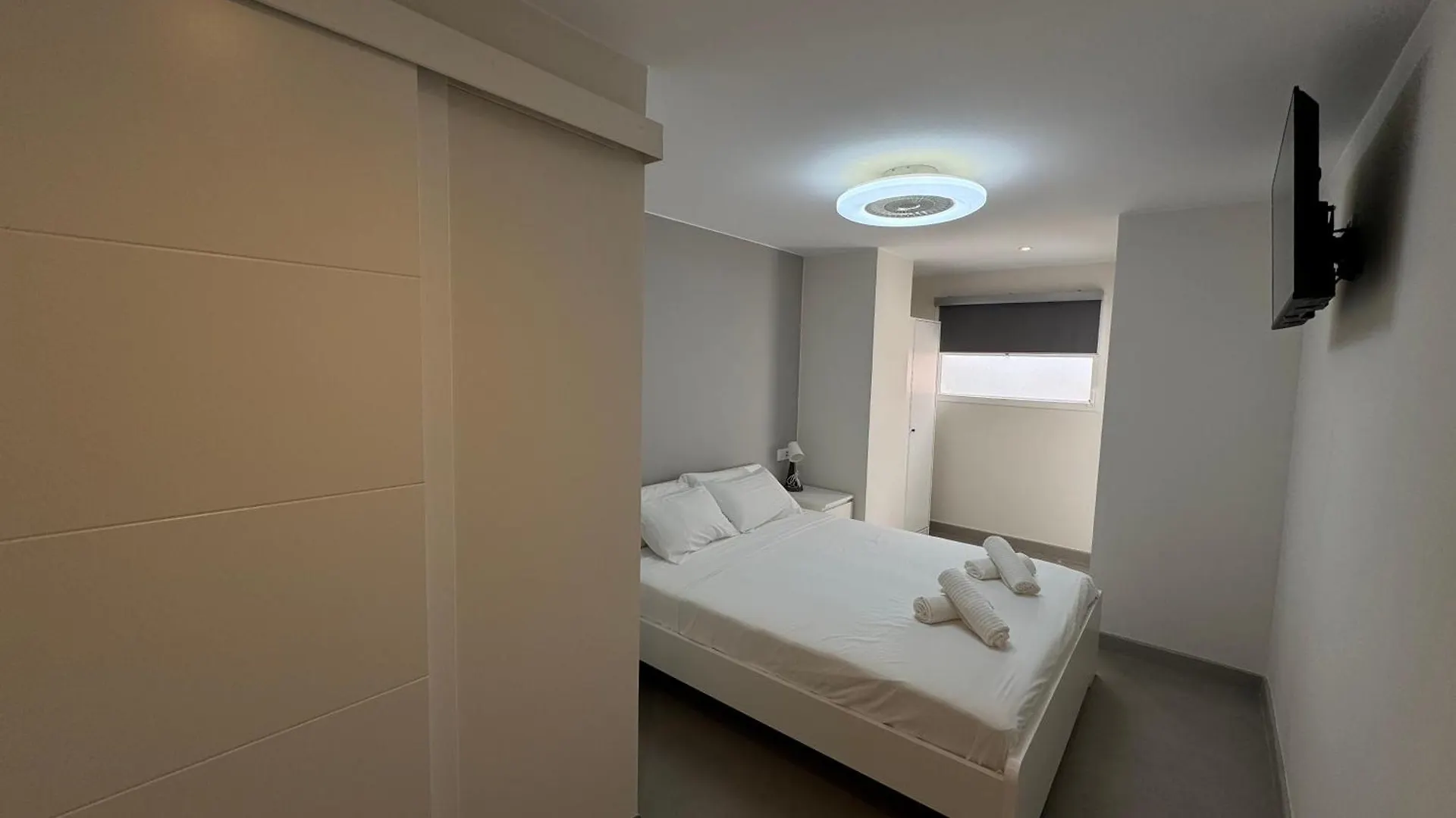 Mini Hotel En La Rambla Сан-Фелиу-де-Гишольс